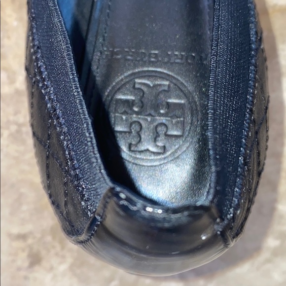 Tory Burch black leather quilted heels - Picture 7 of 8